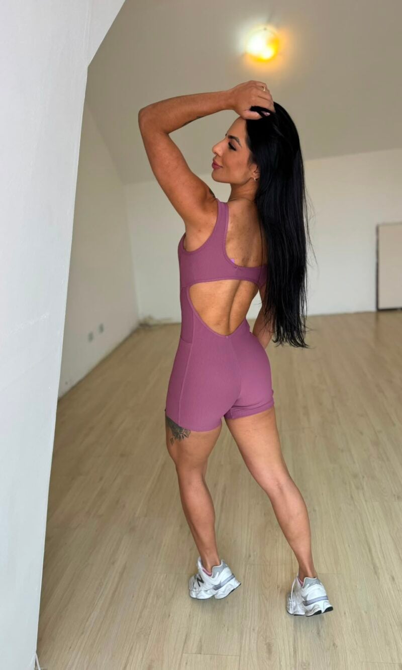 macacão fitness canelado blackout macacão fitness canelado blackout